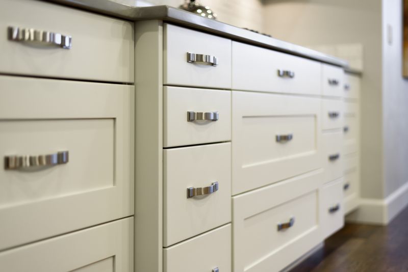 Oak Cabinet Remodeling in Austin, TX